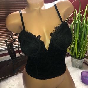 Black crop Bralette